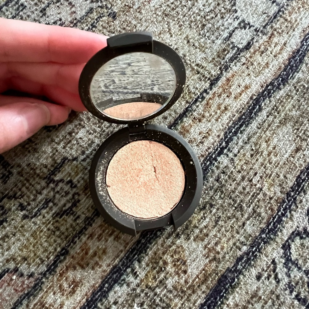 Becca Highlighter C Pop